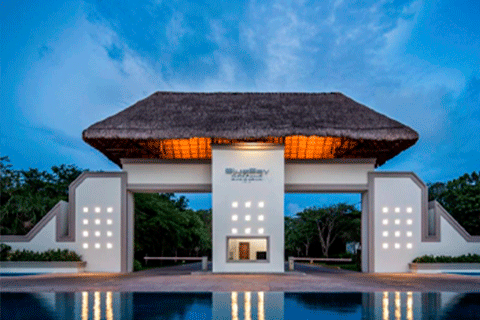 Blue Bay Grand Esmeralda